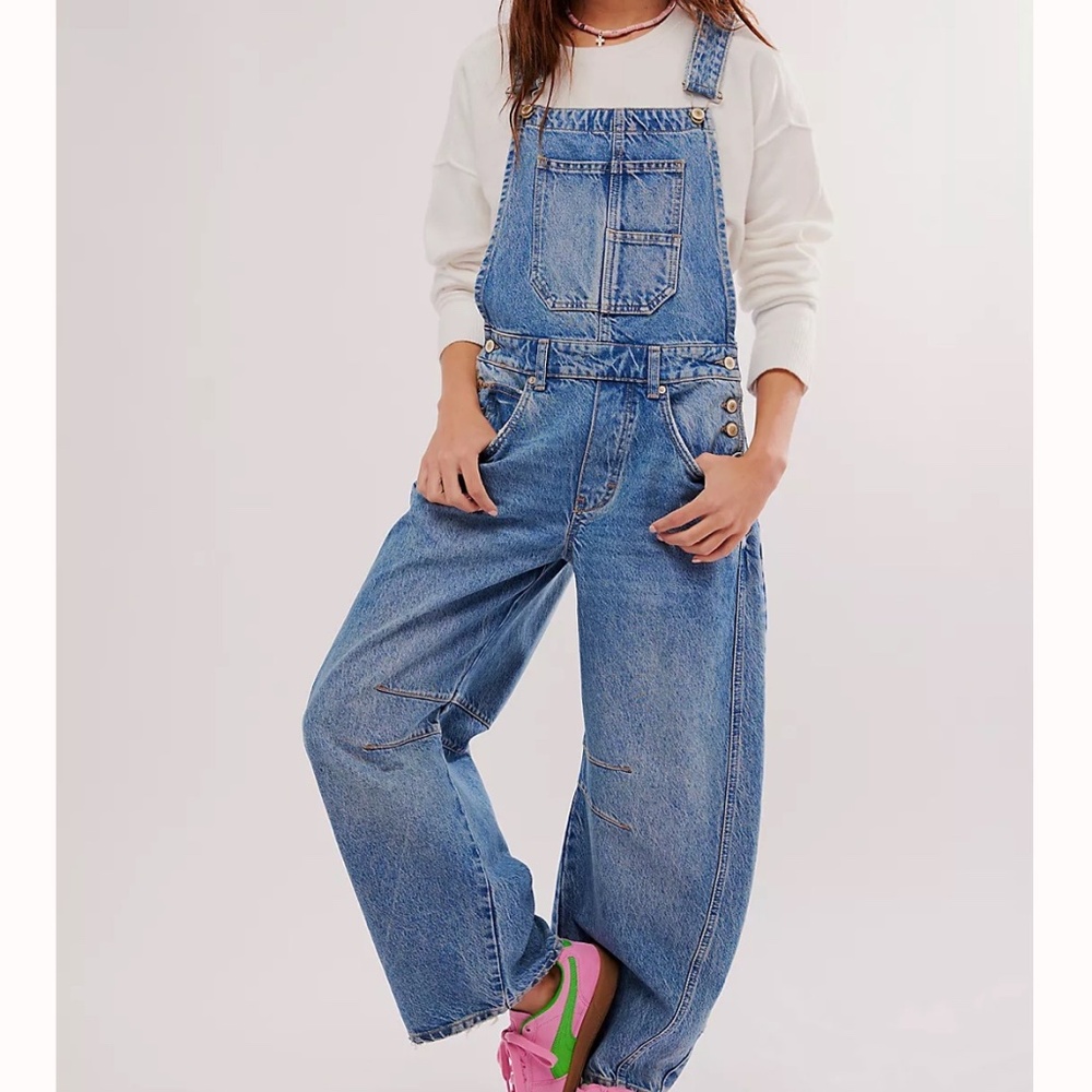We the free barrel overalls SHORT